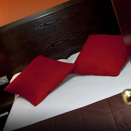 Colon Hotel