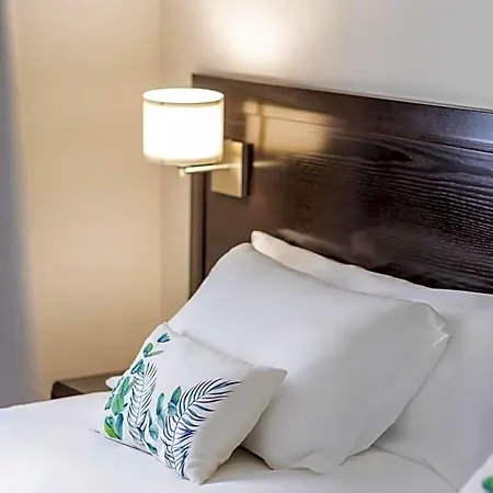 Colon Hotel