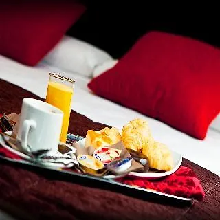 Colon Hotel 2*