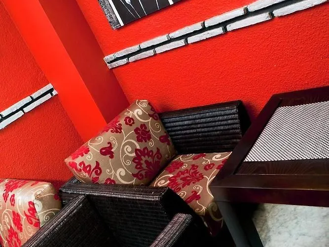 Colon 2* Кордова