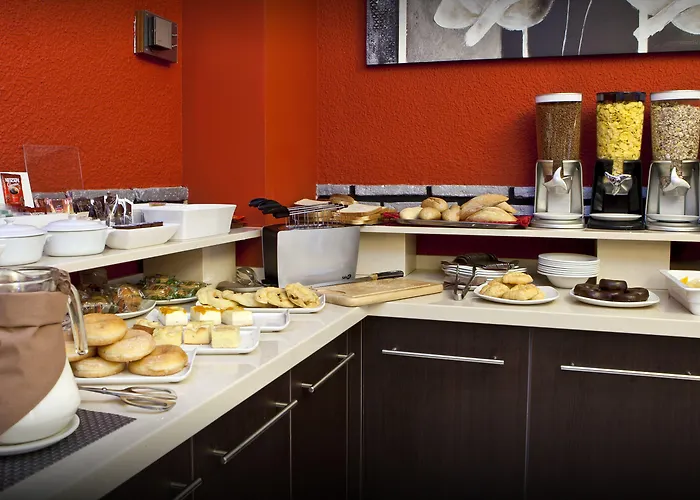 Colon מלון קורדובה